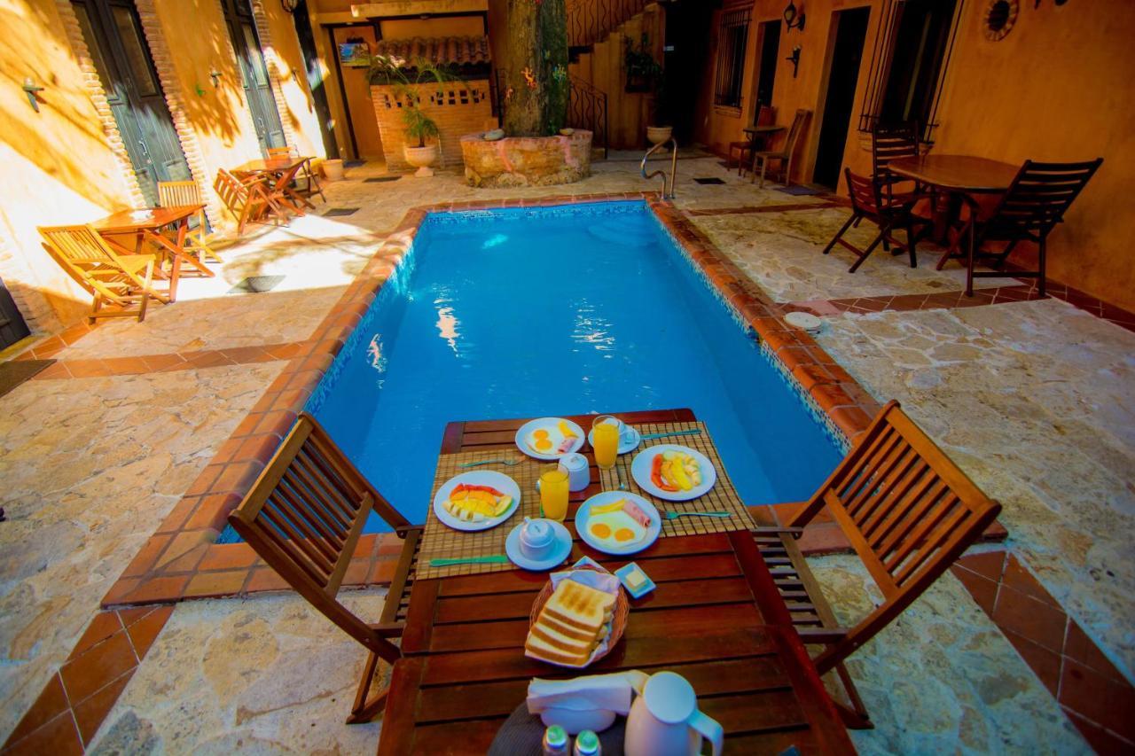 Hotel Mansion Colonial Dona Elvina Santo Domingo Esterno foto
